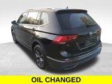 Certified 2023 Volkswagen Tiguan SE image 3