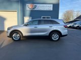 Used 2020 Kia Sorento LX image 3