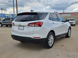 Used 2024 Chevrolet Equinox LS w/ LS Convenience Package image 3