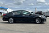 Used 2023 Nissan Altima 2.5 SV image 2