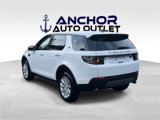 Used 2018 Land Rover Discovery Sport SE image 6