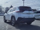 Used 2021 Nissan Rogue SV image 3