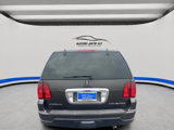 Used 2005 Lincoln Navigator Luxury image 6