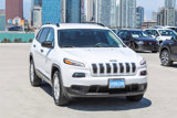 Used 2016 Jeep Cherokee Sport image 3