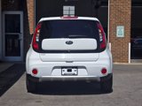 Used 2017 Kia Soul + image 4