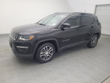 Used 2017 Jeep Compass Latitude w/ Popular Equipment Group image 2