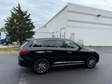 Used 2013 INFINITI JX35 AWD w/ Premium Pkg image 3