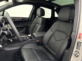 Used 2025 Porsche Macan image 5