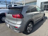 Used 2022 Kia Niro EX image 3