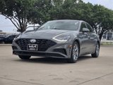 Used 2023 Hyundai Sonata SEL w/ Convenience Package image 2
