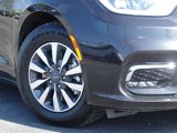 Certified 2023 Chrysler Pacifica Touring-L image 4
