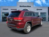Used 2017 Jeep Grand Cherokee Laredo image 3