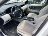 Used 2018 Land Rover Discovery Sport SE image 5