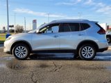 Used 2019 Nissan Rogue SV image 3