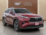 Used 2023 Toyota Highlander XLE image 6