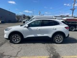 Certified 2022 Ford Escape Titanium image 4