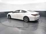 Used 2020 Lexus ES 350 w/ Premium Package image 4