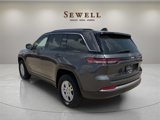 Used 2023 Jeep Grand Cherokee Laredo image 3
