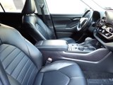 Used 2022 Toyota Highlander XLE image 3