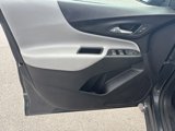Used 2020 Chevrolet Equinox LT image 2