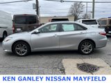 Used 2017 Toyota Camry SE image 4