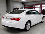 Used 2016 Chevrolet Malibu LT image 2