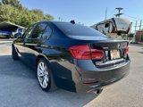 Used 2018 BMW 320i xDrive Sedan image 3