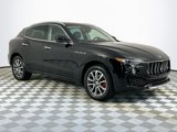 Used 2017 Maserati Levante w/ Luxury Package image 3