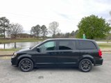 Used 2019 Dodge Grand Caravan SE image 2