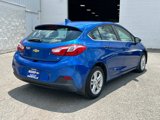 Used 2017 Chevrolet Cruze LT w/ Convenience Package image 3