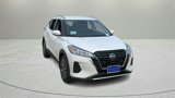 Certified 2022 Nissan Kicks SV image 2