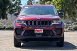 New 2025 Jeep Grand Cherokee Laredo X w/ Luxury Tech Group I image 3