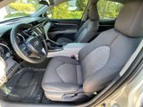Used 2018 Toyota Camry LE image 5