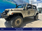 Used 2017 Jeep Wrangler Unlimited Rubicon w/ Connectivity Group image 5