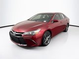 Used 2015 Toyota Camry LE image 2