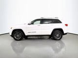 Used 2017 Jeep Grand Cherokee Limited image 4