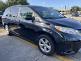 Used 2015 Toyota Sienna LE image 2