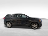 Used 2024 GMC Terrain SLE image 6
