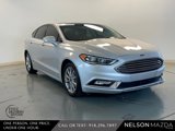 Used 2017 Ford Fusion SE w/ Fusion SE Technology Package image 4