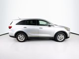 Used 2019 Kia Sorento L image 2