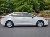 Used 2022 Toyota Corolla LE image 3