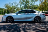 Used 2018 Toyota Camry XSE image 2