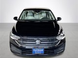 Certified 2024 Volkswagen Jetta SE image 3
