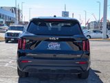 Used 2023 Kia Sorento LX image 5