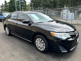 Used 2012 Toyota Camry LE image 3