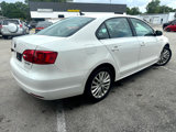 Used 2011 Volkswagen Jetta SEL image 5