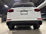 Used 2017 Porsche Cayenne Platinum Edition image 3