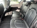 Used 2020 Chrysler Pacifica Touring-L image 3