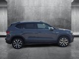 Used 2022 Volkswagen Taos SE image 4