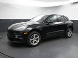 Certified 2021 Porsche Macan image 4